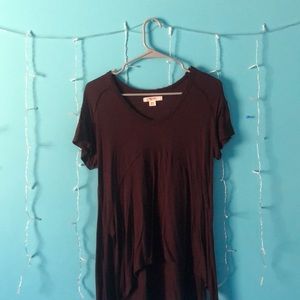 High-Low maroon short sleeve shirt